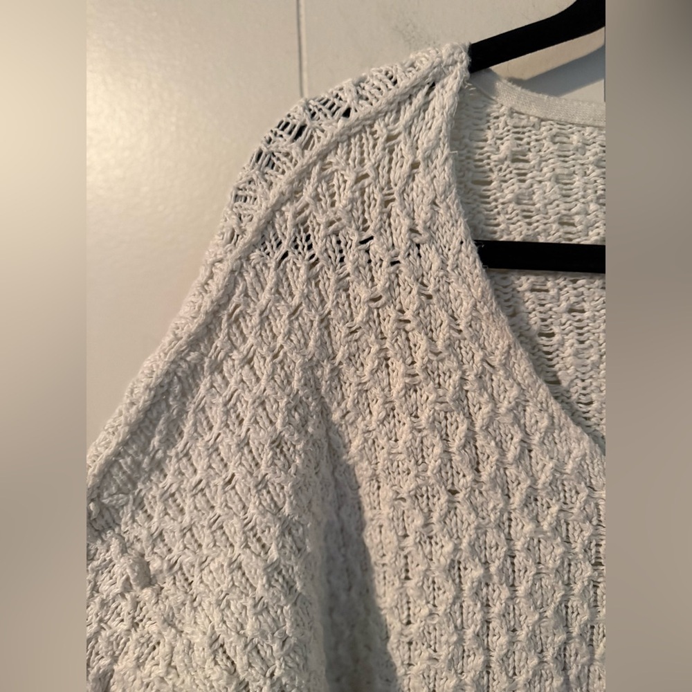 Anthropologie Pilcro Christian White Knit V-Neck Sweater Size M - Picture 7 of 13